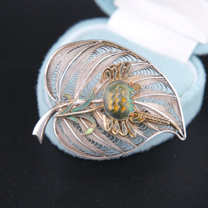 ❤️ Vintage Silver Filigree Crab & Rice Plant Brooch – Articulated Design