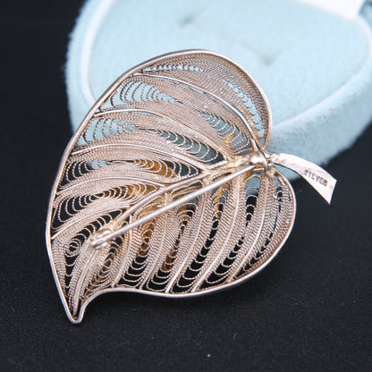 ❤️ Vintage Silver Filigree Crab & Rice Plant Brooch – Articulated Design