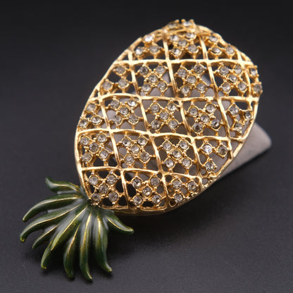 ❤️ Vintage Rhinestone Pineapple Brooch Gold Tone Openwork Tropical Pin