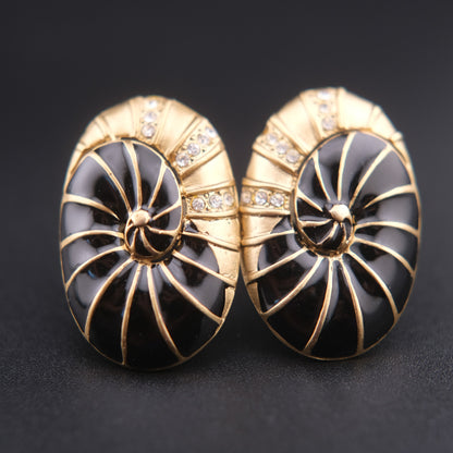❤️ Vintage Hanae Mori Nautilus Shell Clip-On Earrings Black Enamel Gold Tone Rhinestone Spiral Earrings