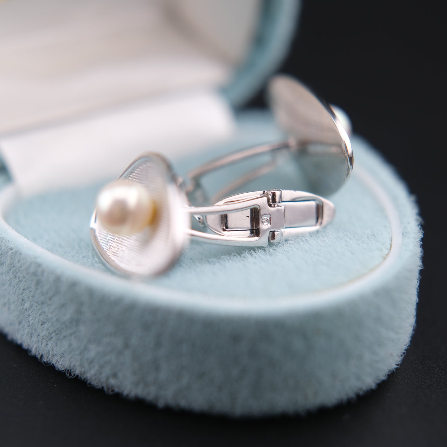 ❤️ Vintage 1980s Mikimoto Pearl Cufflinks – 6.4mm Pearls