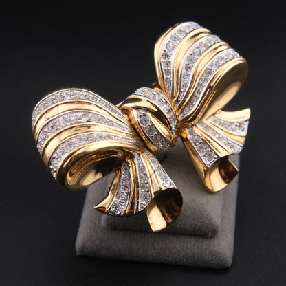 ❤️ Vintage Gold Tone Rhinestone Sculptural Bow Brooch Large Dimensional Ribbon Pin