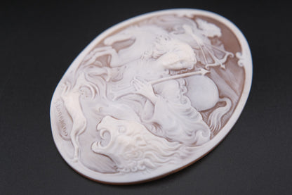 Large Hand-Carved Shell Cameo Plaque – Signed G. Lombardo & Di Luca – Classical Chariot Scene – Loose Unmounted
