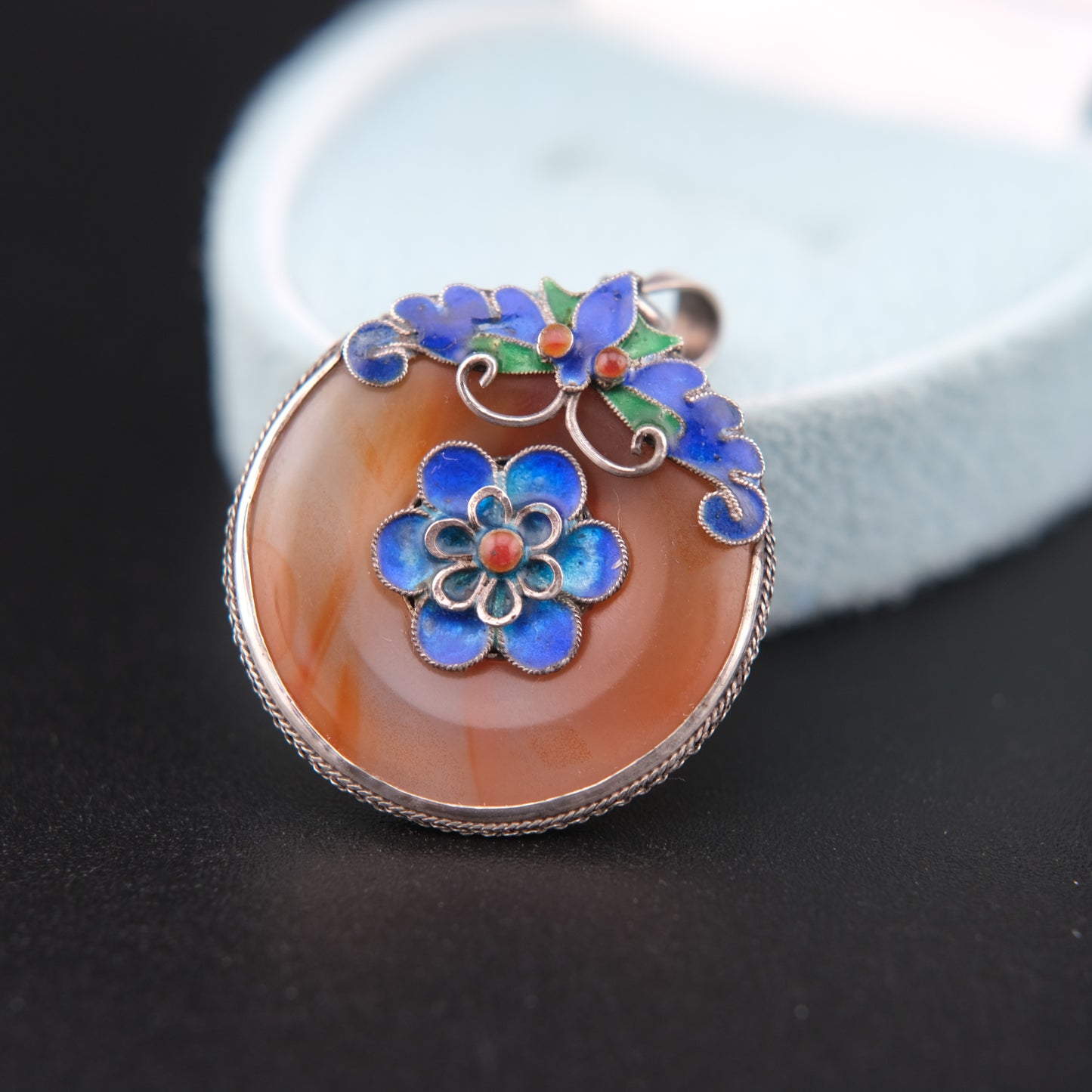 ❤️ Vintage Chinese Carnelian Butterfly & Flower Enamel Silver Pendant