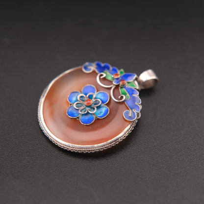 ❤️ Vintage Chinese Carnelian Butterfly & Flower Enamel Silver Pendant