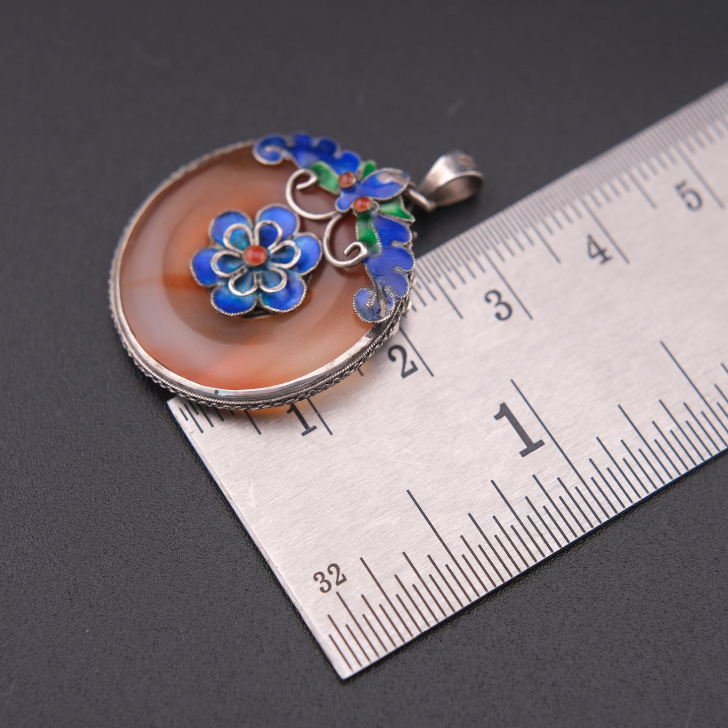 ❤️ Vintage Chinese Carnelian Butterfly & Flower Enamel Silver Pendant