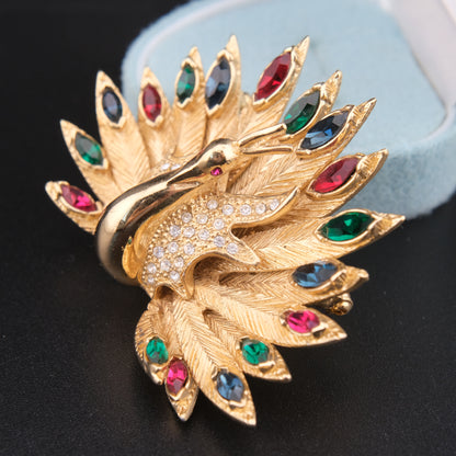❤️ Carven Jeweled Peacock Brooch – Gold Tone Multicolor Crystal Fan Design