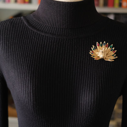 ❤️ Carven Jeweled Peacock Brooch – Gold Tone Multicolor Crystal Fan Design