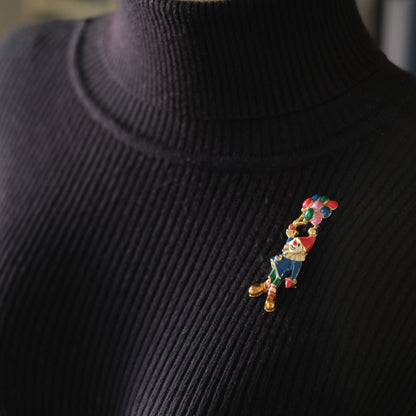 ❤️ Vintage Signed TAT Enamel Clown Balloon Brooch – Gold Tone Whimsical Pin
