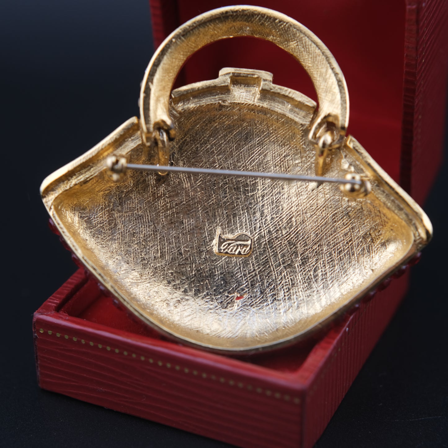 Vintage Signed TARA Red Clutch Bag Brooch: