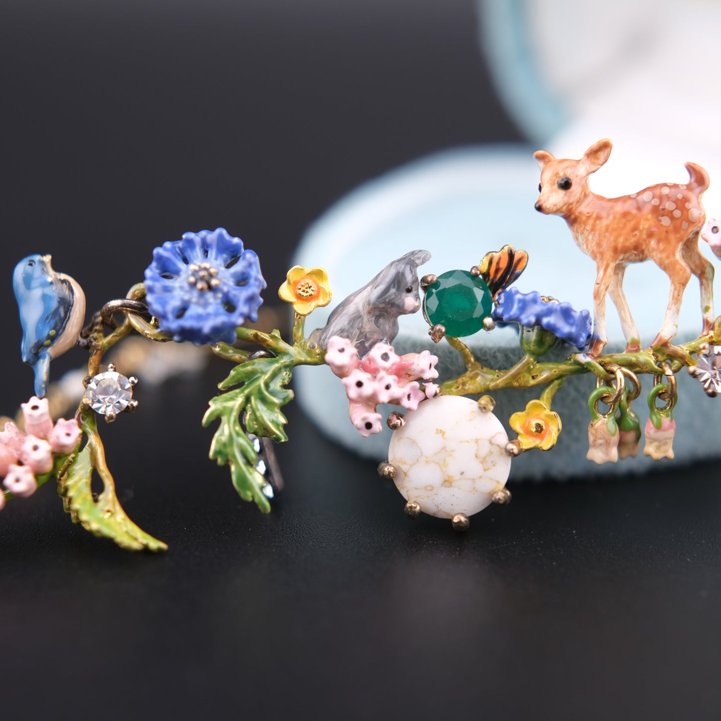 ❤️ Les Néréides Enamel Woodland Charm Necklace with Deer & Floral Motif – 16"