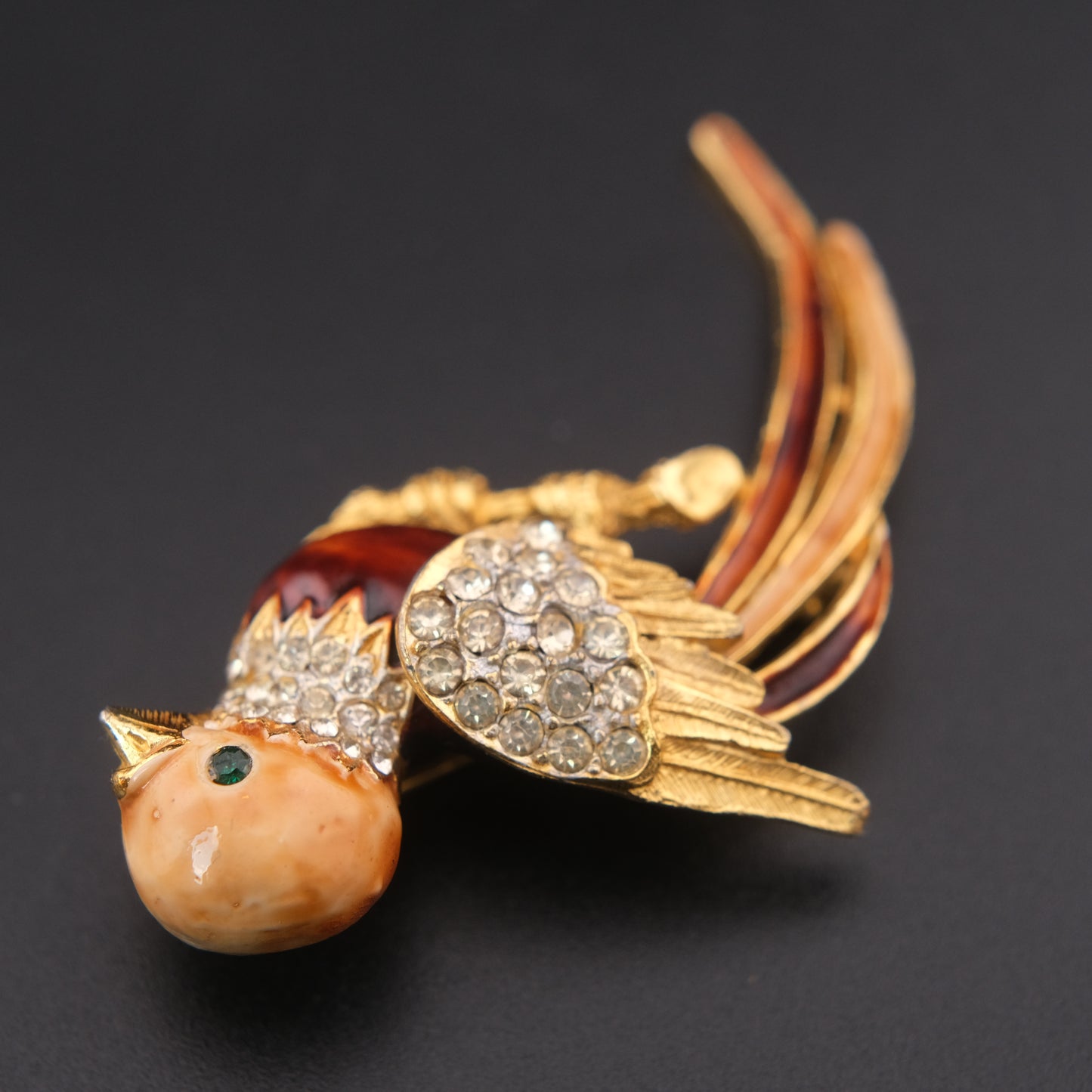 ❤️ Vintage Gold Tone Enamel Bird Brooch with Rhinestones, Multicolor Tail