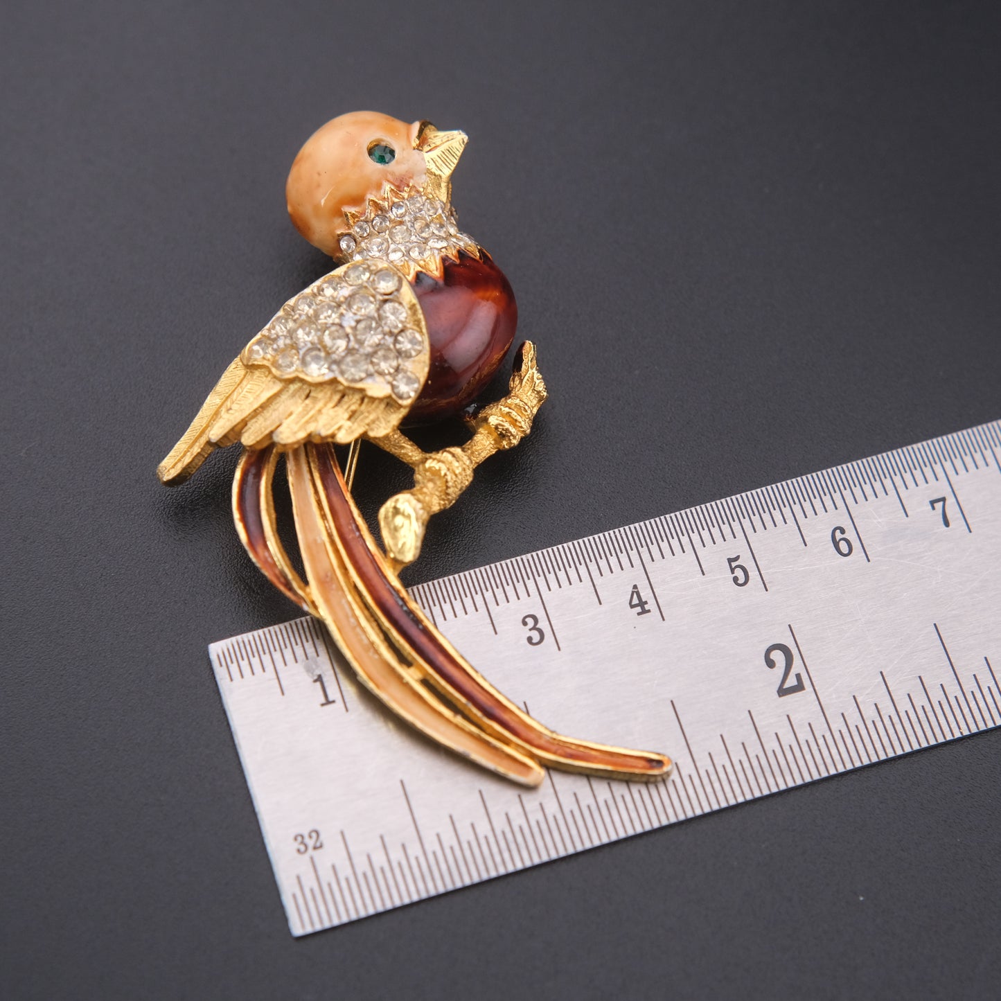 ❤️ Vintage Gold Tone Enamel Bird Brooch with Rhinestones, Multicolor Tail