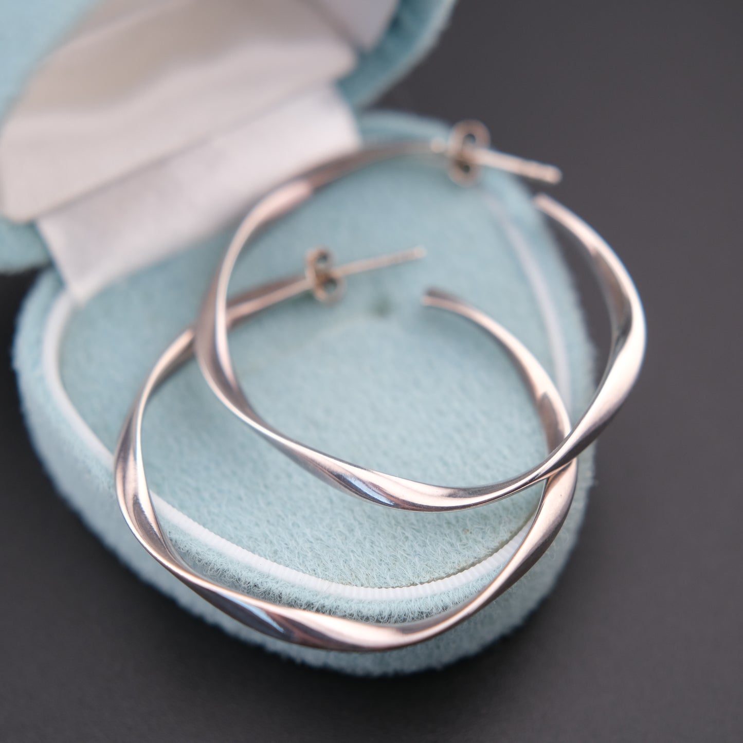 ❤️ Philippe Audibert Charlee Twisted Hoop Earrings – Silver Tone 1.5"