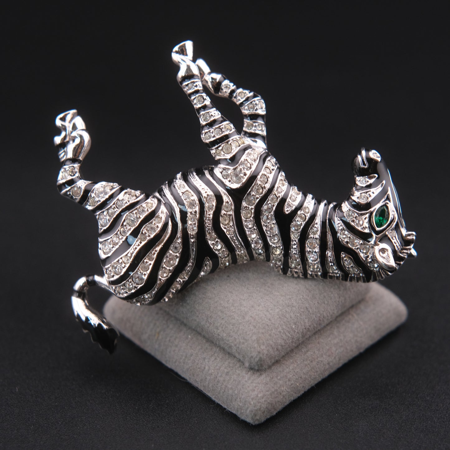 ❤️ Vintage Zebra Brooch Silver Tone with Black Enamel & Crystal Stripes