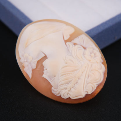 ❤️ Vintage Hand-Carved Shell Cameo – Classical Lady Portrait (Loose)