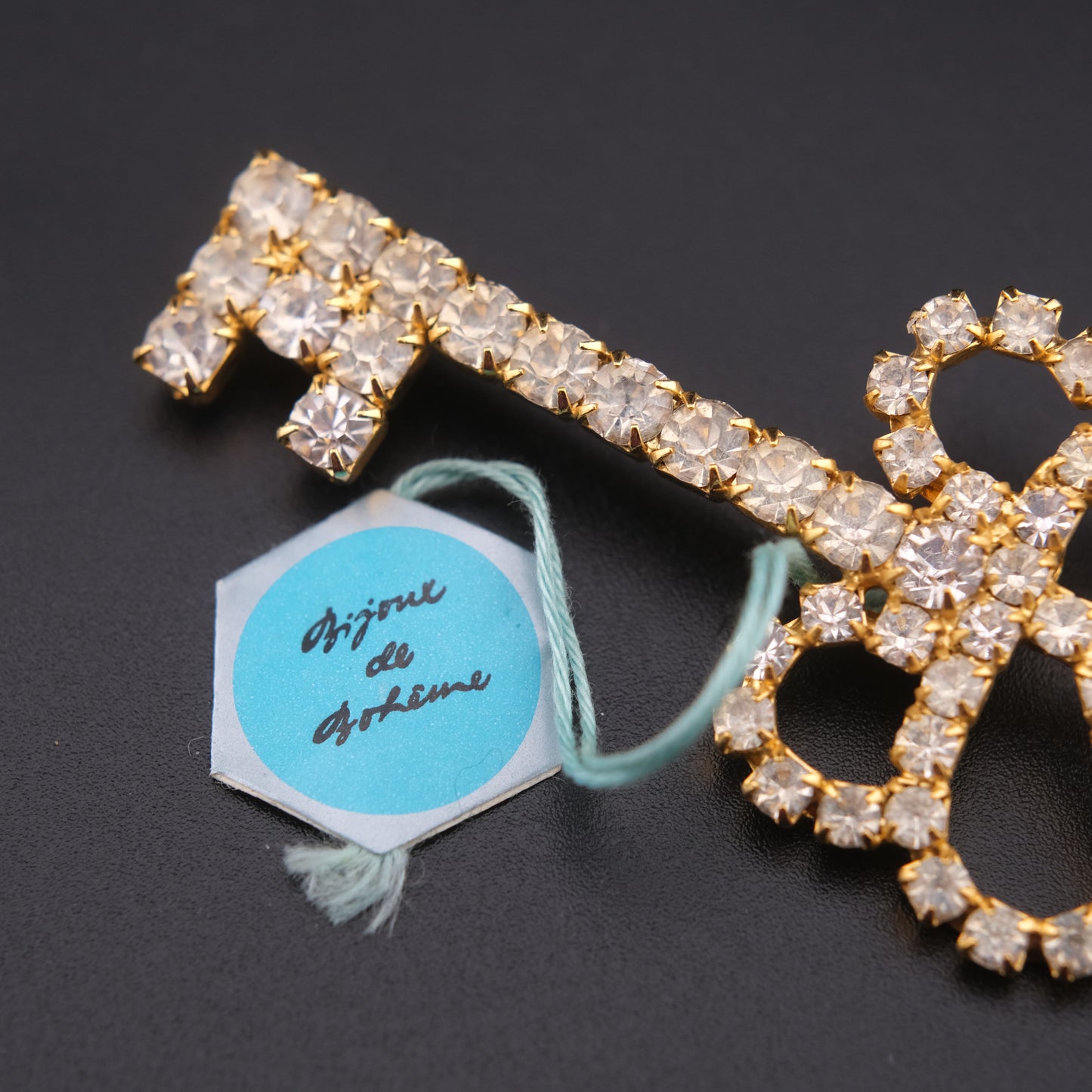 ❤️ Vintage Czech Rhinestone Key Brooch with Original Tag