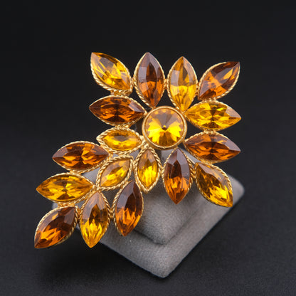❤️ Vintage Amber Rhinestone Leaf Spray Brooch Gold Tone Marquise Design