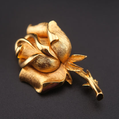 ❤️ Vintage Gold-Tone Rosebud Brooch | Sculptural Floral Rose Pin