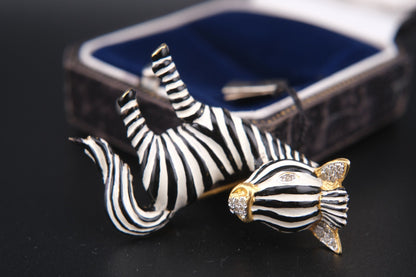 Signed Vogue Bijoux Vintage Zebra Brooch Pin – Enamel, Rhinestone,