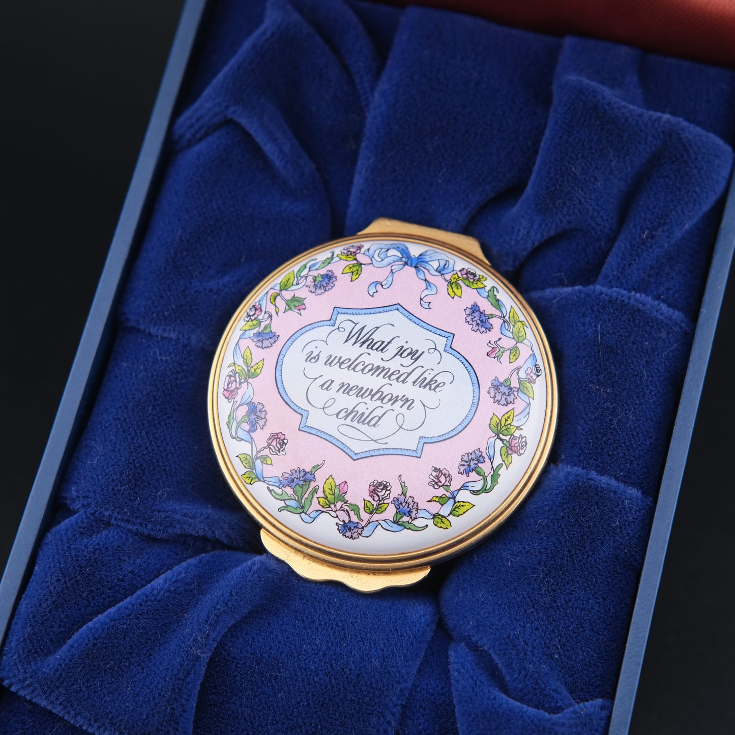 ❤️ Vintage Halcyon Days "Welcome Newborn Child" Enamel Trinket Box