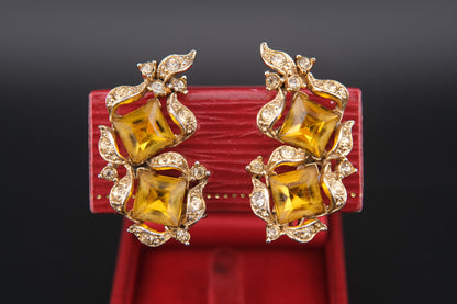 Vintage Bogoff Yellow Glass & Rhinestone Clip-On Earrings – Elegant 1950s Statement Jewelry