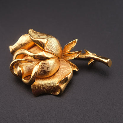❤️ Vintage Gold-Tone Rosebud Brooch | Sculptural Floral Rose Pin