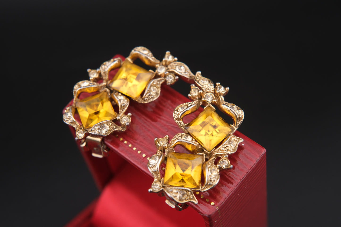 Vintage Bogoff Yellow Glass & Rhinestone Clip-On Earrings – Elegant 1950s Statement Jewelry