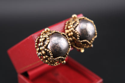 Vintage Poggi Paris Dome Clip-On Earrings – Ornate Gold Filigree with Dark Patina Cabochons