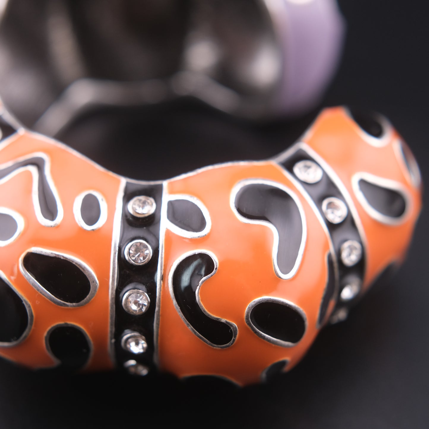 ❤️  Iris Apfel × H&M Enamel Crystal Statement Cuff Bracelet