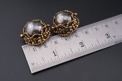 Vintage Poggi Paris Dome Clip-On Earrings – Ornate Gold Filigree with Dark Patina Cabochons