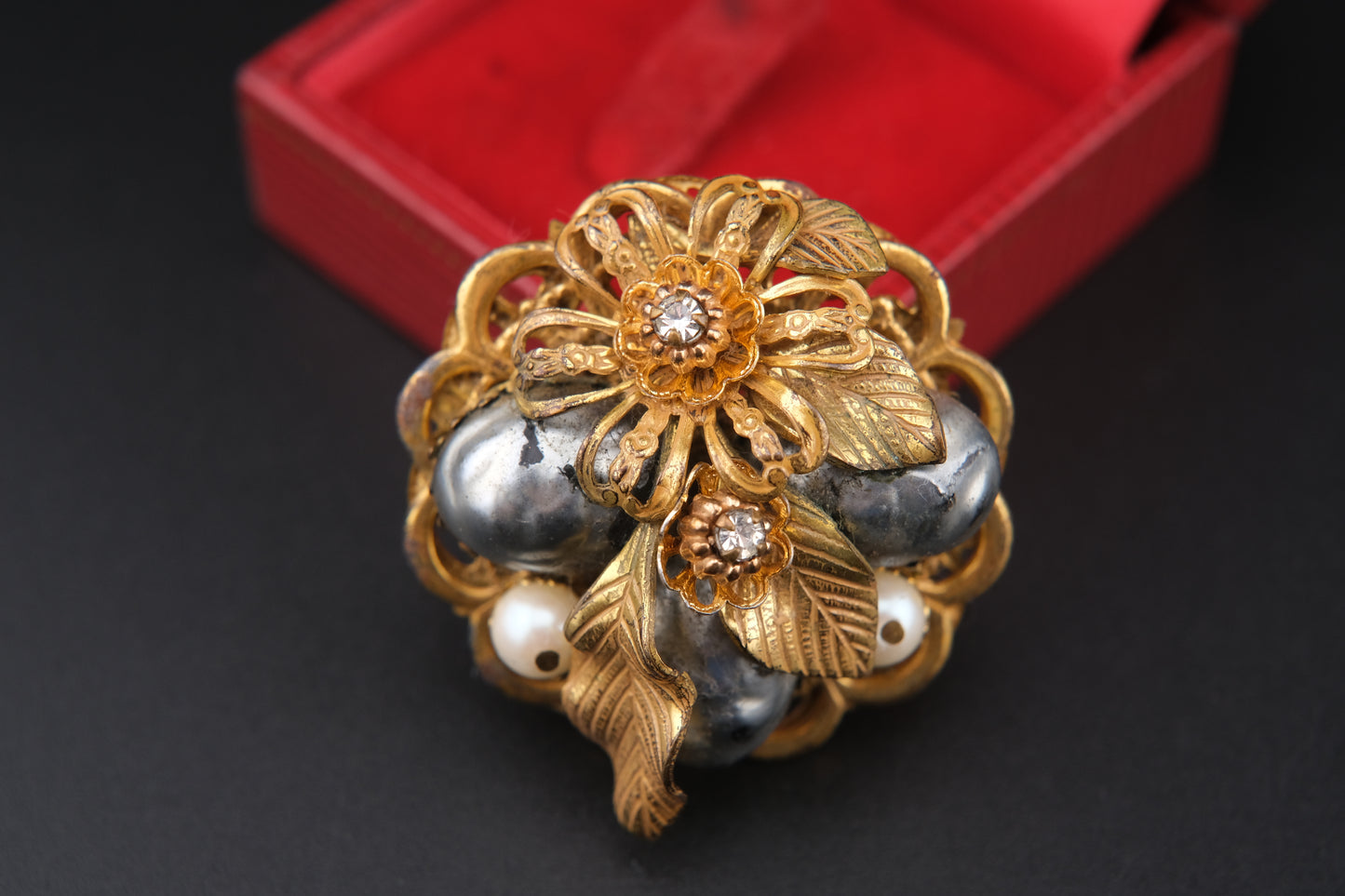 Vintage Stanley Hagler NYC Floral & Pearl Cluster Brooch – Gold-Tone Filigree with Baroque Beads & Rhinestones