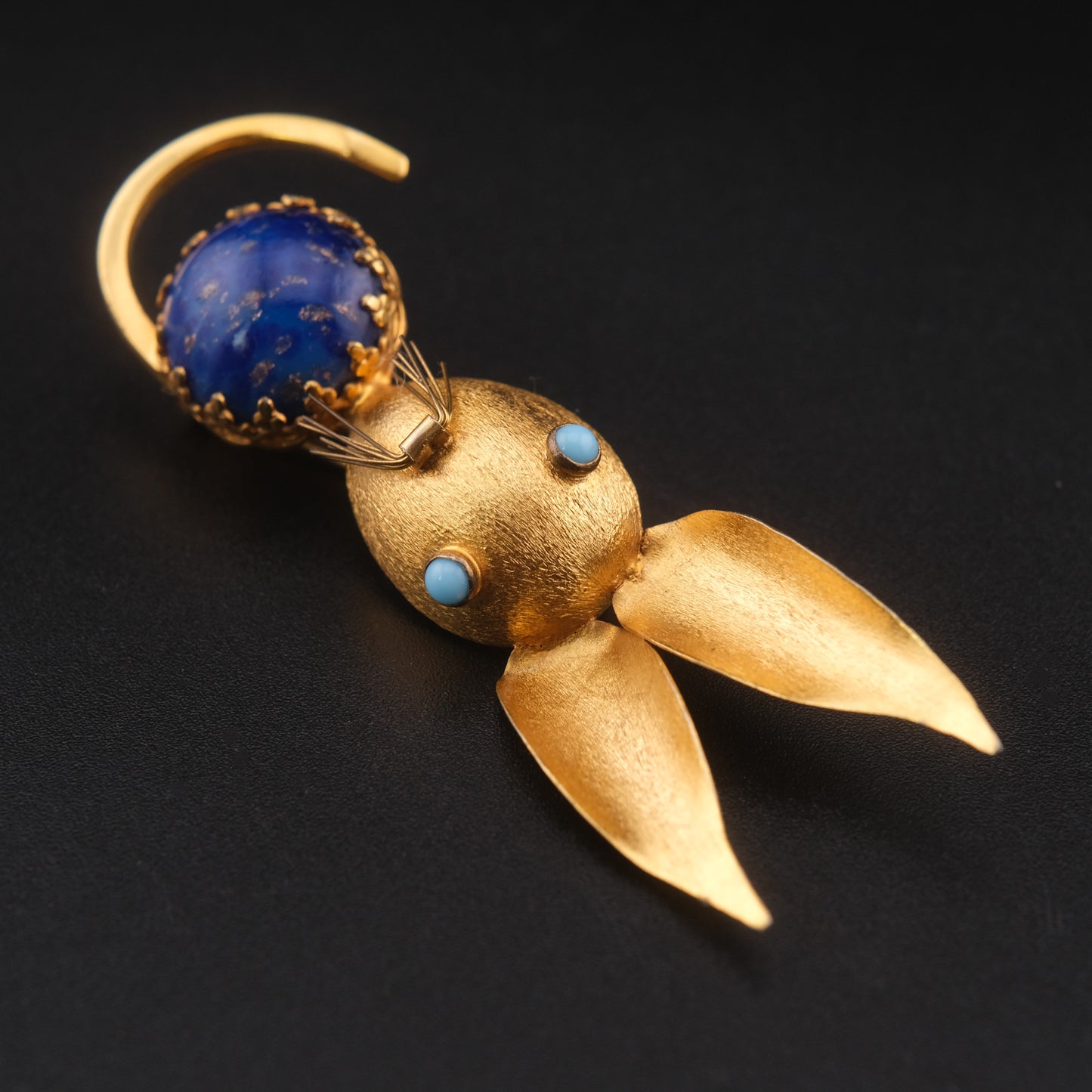 ❤️ Vintage Bijoux Cascio Bunny Rabbit Brooch Made in Italy Gold Tone Easter Pin