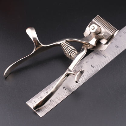 Vintage Barber Hand Clipper – Manual Portable Trimmer with Extra Spring