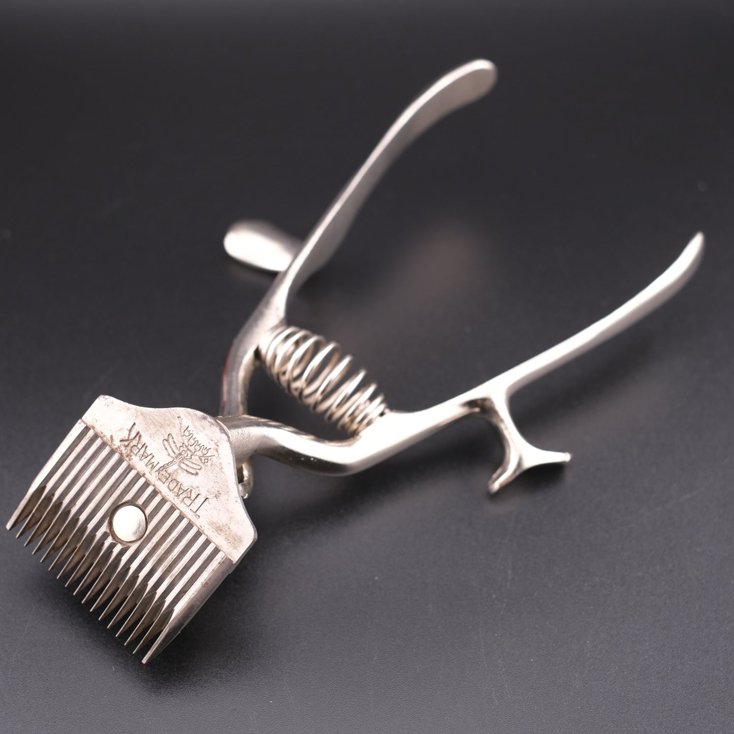 Vintage Barber Hand Clipper – Manual Portable Trimmer with Extra Spring