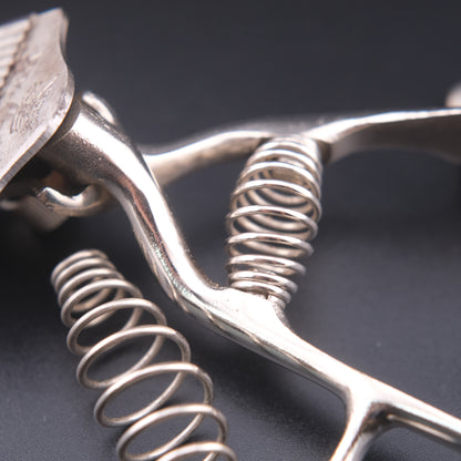 Vintage Barber Hand Clipper – Manual Portable Trimmer with Extra Spring