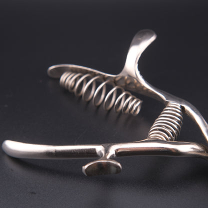 Vintage Barber Hand Clipper – Manual Portable Trimmer with Extra Spring