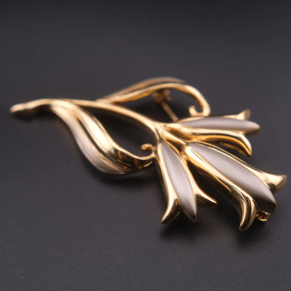 ❤️ Vintage Pierre Cardin Gray Enamel Floral Brooch