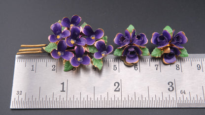 🌸 Vintage Purple Enamel Flower Brooch & Clip-On Earrings Set – Gold Tone