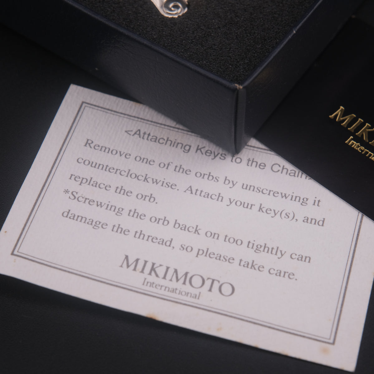 ❤️ Vintage Mikimoto International Pearl Shell Keychain – Original Box