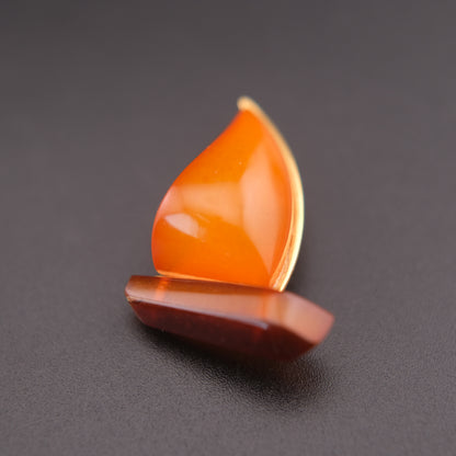 ❤️ Vintage Soviet Baltic Amber Sailboat Brooch – Yellow & Cognac Amber Pin