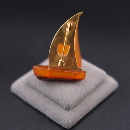❤️ Vintage Soviet Baltic Amber Sailboat Brooch – Yellow & Cognac Amber Pin