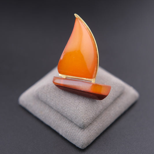 ❤️ Vintage Soviet Baltic Amber Sailboat Brooch – Yellow & Cognac Amber Pin