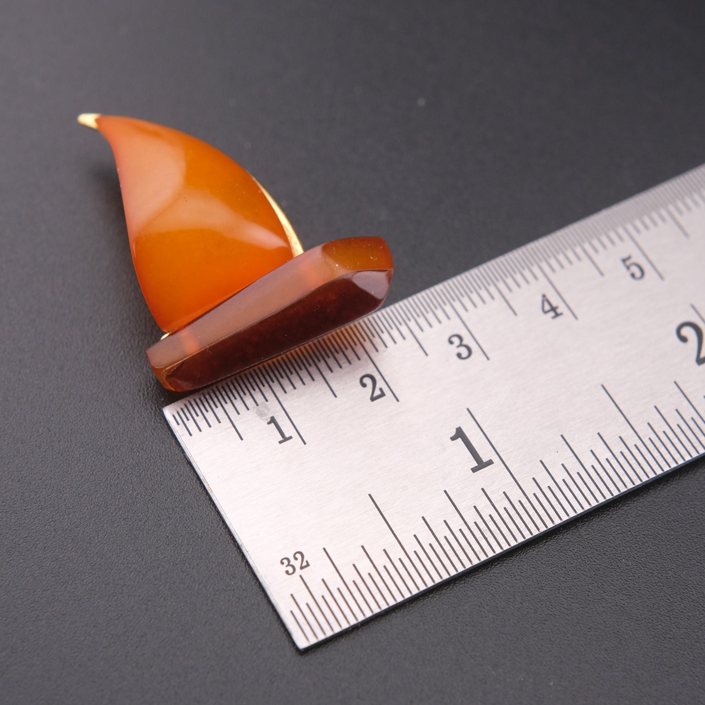 ❤️ Vintage Soviet Baltic Amber Sailboat Brooch – Yellow & Cognac Amber Pin
