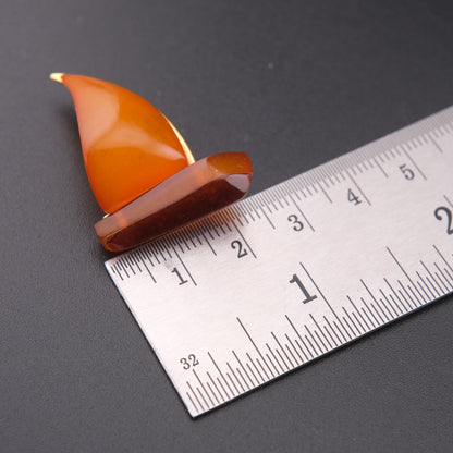 ❤️ Vintage Soviet Baltic Amber Sailboat Brooch – Yellow & Cognac Amber Pin