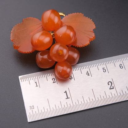 ❤️ Vintage Baltic Amber Grape Cluster Brooch – Hand Carved Leaves, 9ЯК Mark