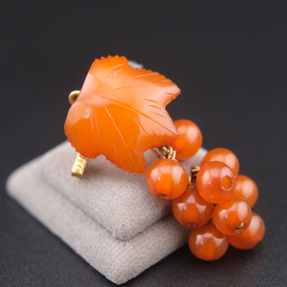 ❤️ Vintage Baltic Amber Grape Brooch USSR 2ЯК Mark Carved Leaf Cluster