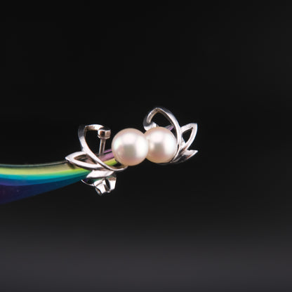 ❤️Mikimoto 6.5mm Pearl Stud Earrings Silver with Box