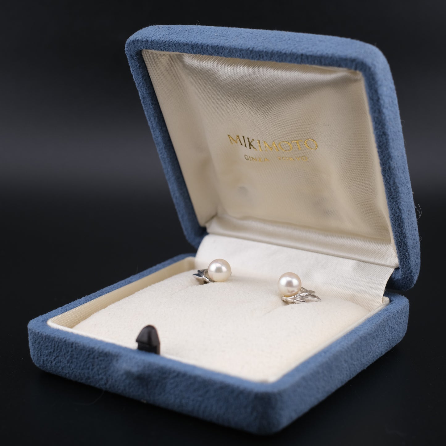 ❤️Mikimoto 6.5mm Pearl Stud Earrings Silver with Box