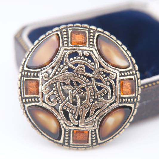 ❤️ Miracle Celtic Revival Brooch – Pale Gold-Tone with Amber Glass Inlays
